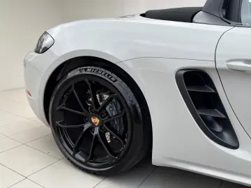 Porsche Boxster 718 Style Edition CHRONO KREIDE SITZB
