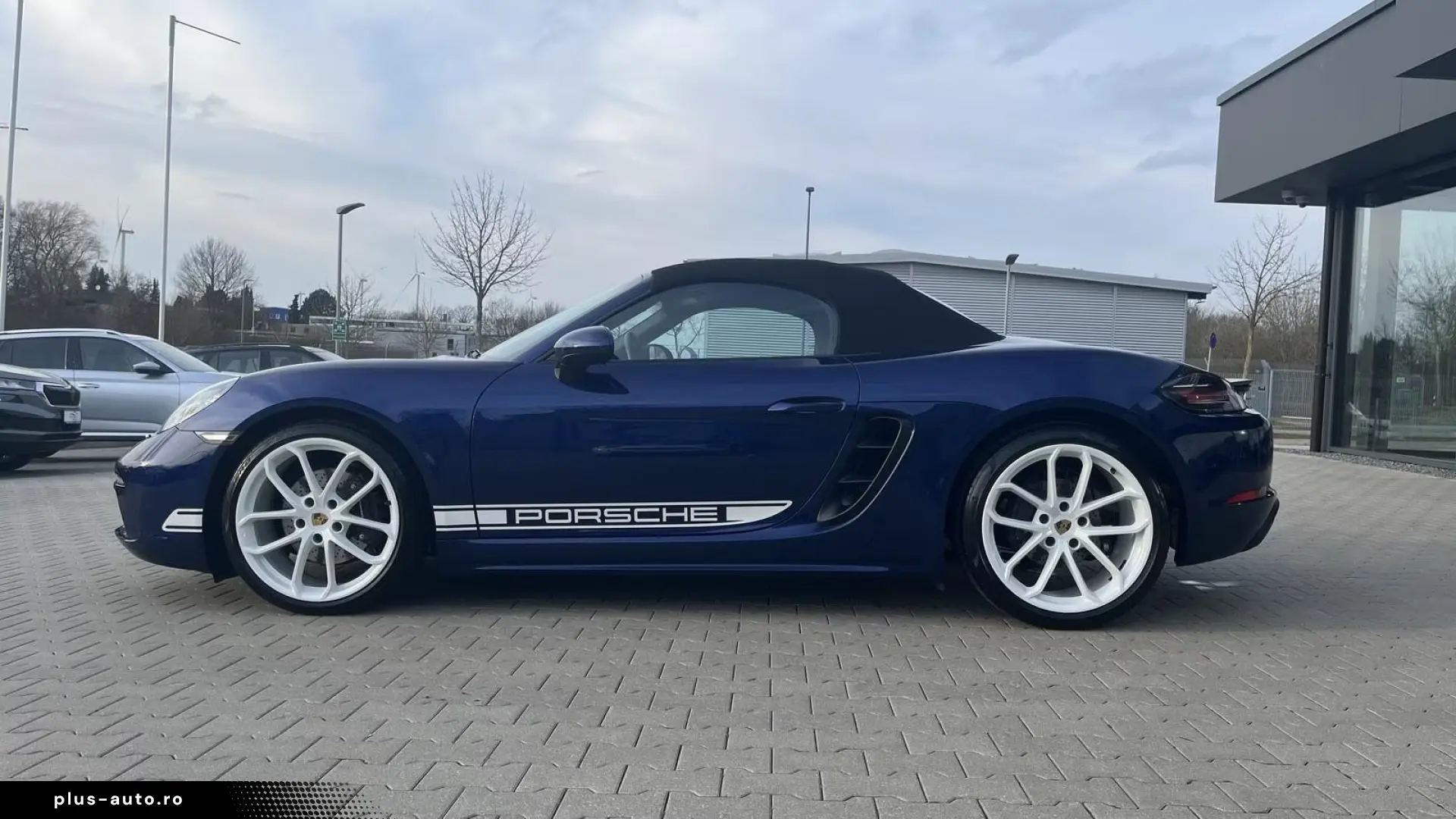 Porsche Boxster Style Edition  Bose Sport exhaust system