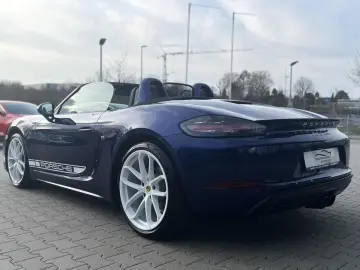 Porsche Boxster Style Edition  Bose Sport exhaust system
