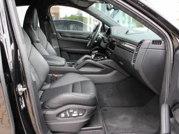 PORSCHE Cayenne Turbo GT  APPROVED  BURMESTER  CARBON