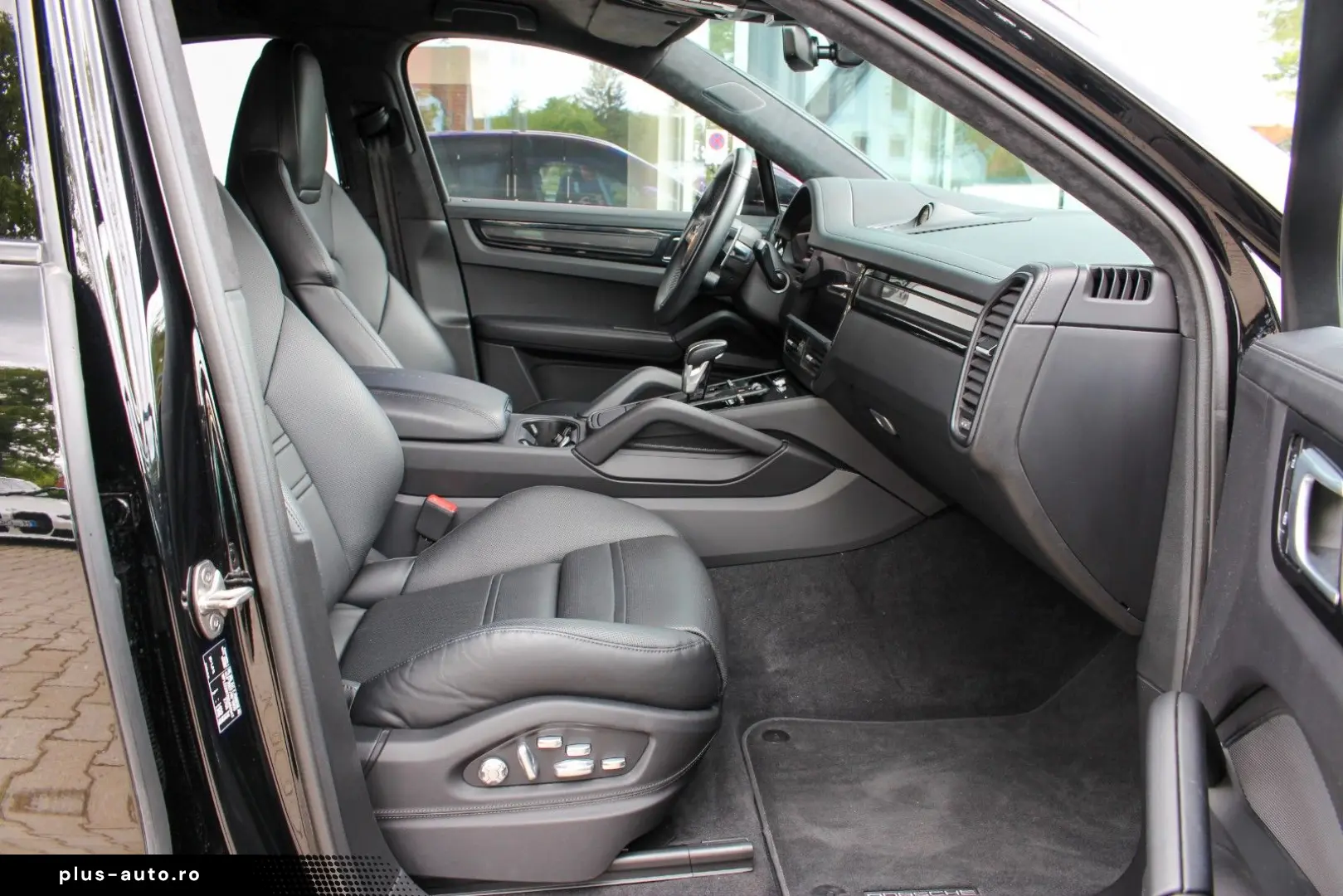 PORSCHE Cayenne Turbo GT  APPROVED  BURMESTER  CARBON
