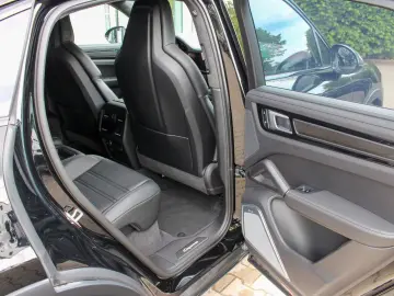 PORSCHE Cayenne Turbo GT  APPROVED  BURMESTER  CARBON