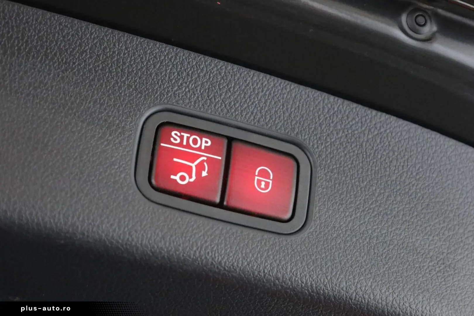 MERCEDES-BENZ GLC 300 4M AMG DIGITAL Pano HUD 360
