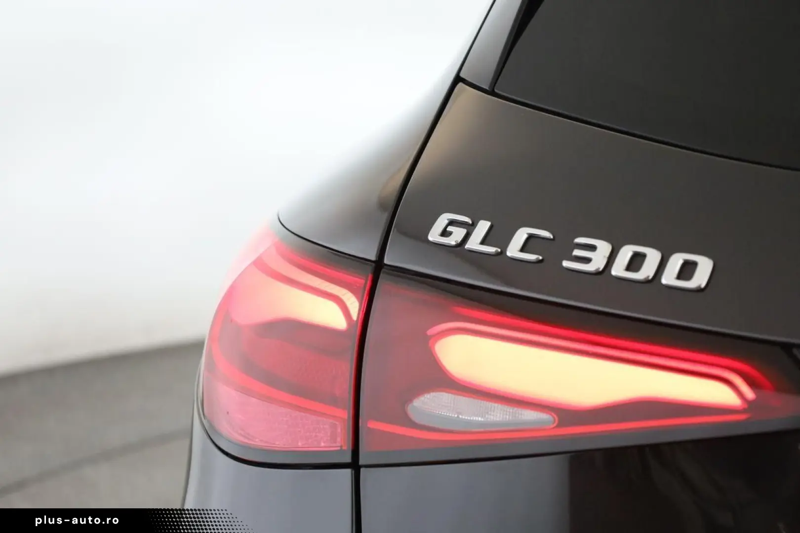 MERCEDES-BENZ GLC 300 4M AMG DIGITAL Pano HUD 360
