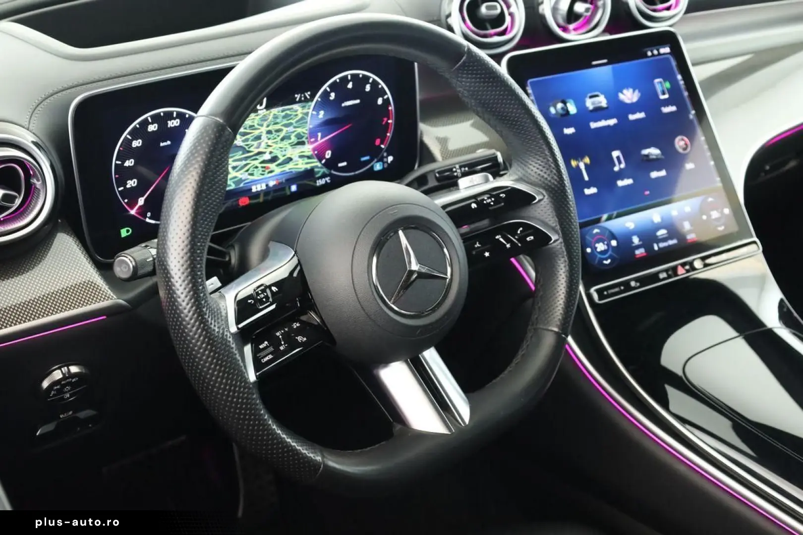 MERCEDES-BENZ GLC 300 4M AMG DIGITAL Pano HUD 360