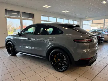 PORSCHE Cayenne Turbo GT ACC   HeadUp   22Zoll   Keyless