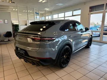 PORSCHE Cayenne Turbo GT ACC   HeadUp   22Zoll   Keyless