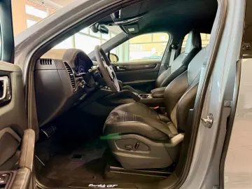 PORSCHE Cayenne Turbo GT ACC   HeadUp   22Zoll   Keyless