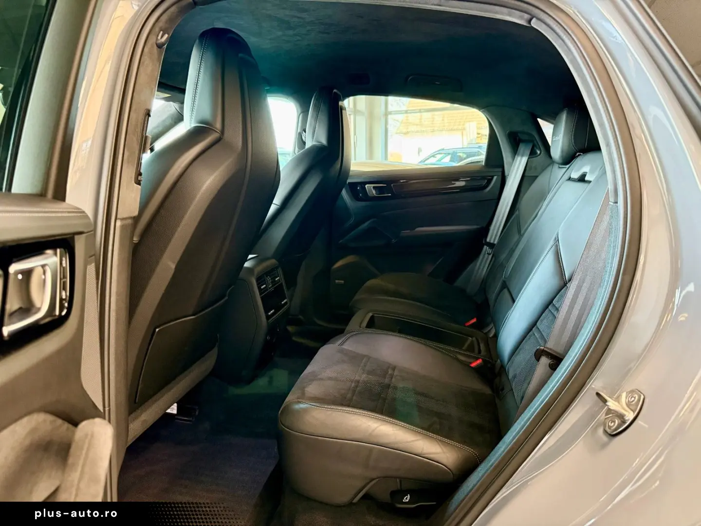 PORSCHE Cayenne Turbo GT ACC   HeadUp   22Zoll   Keyless