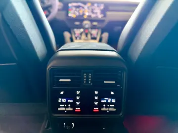 PORSCHE Cayenne Turbo GT ACC   HeadUp   22Zoll   Keyless