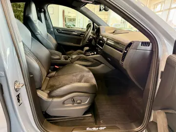PORSCHE Cayenne Turbo GT ACC   HeadUp   22Zoll   Keyless