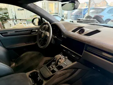 PORSCHE Cayenne Turbo GT ACC   HeadUp   22Zoll   Keyless