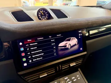 PORSCHE Cayenne Turbo GT ACC   HeadUp   22Zoll   Keyless