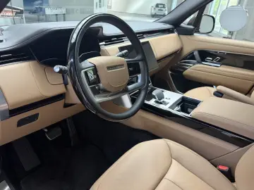 Land Rover Range Rover P530 Autobiography