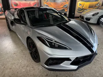CORVETTE C8 Stingray Coupe Targa 3 LT  UNFALLFREI  17TKM