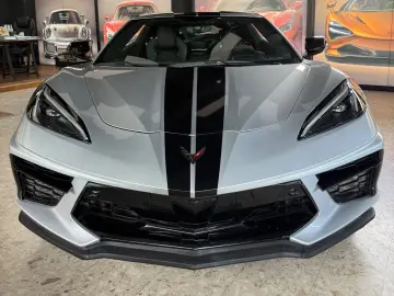 CORVETTE C8 Stingray Coupe Targa 3 LT  UNFALLFREI  17TKM