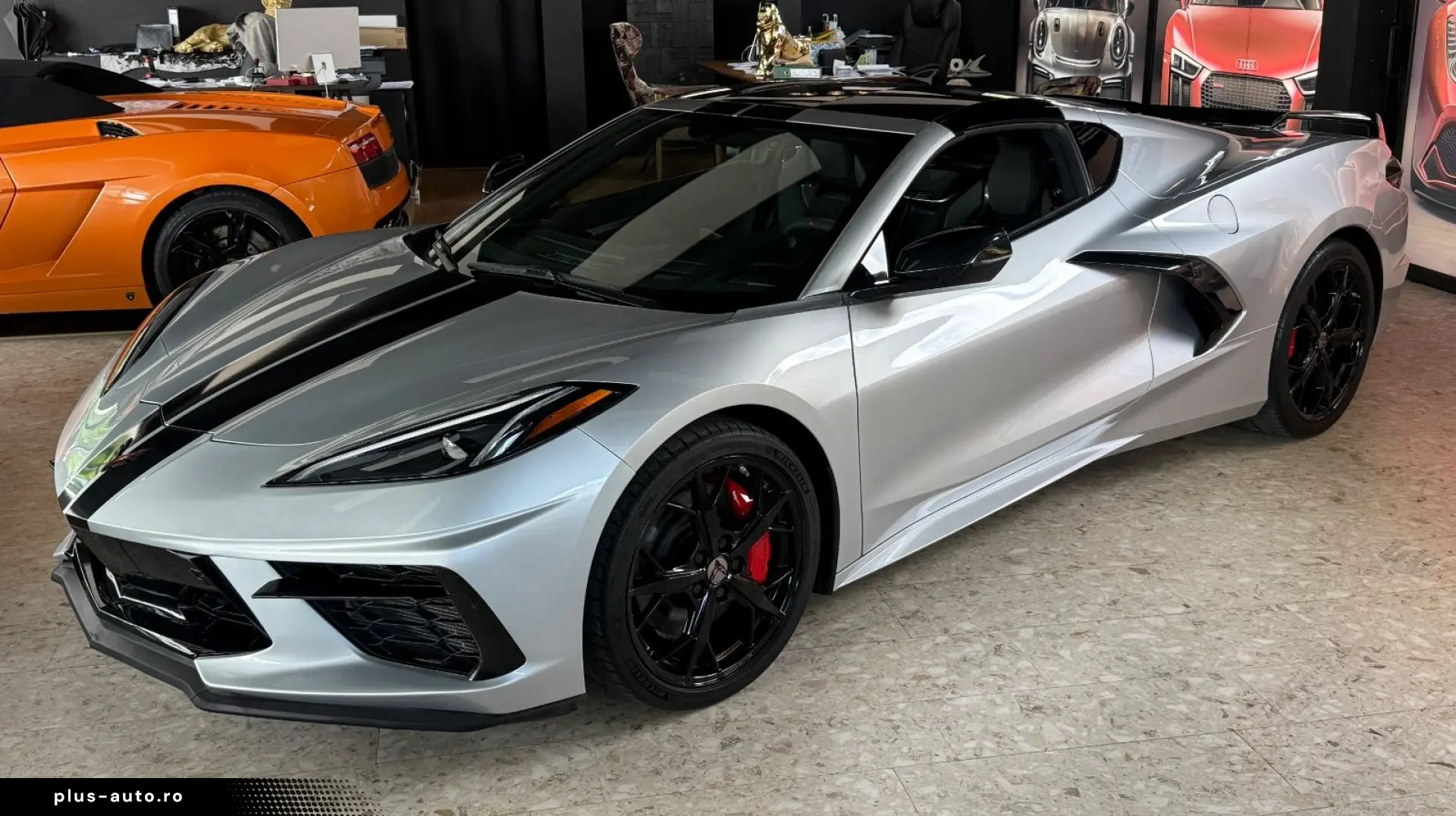 CORVETTE C8 Stingray Coupe Targa 3 LT  UNFALLFREI  17TKM