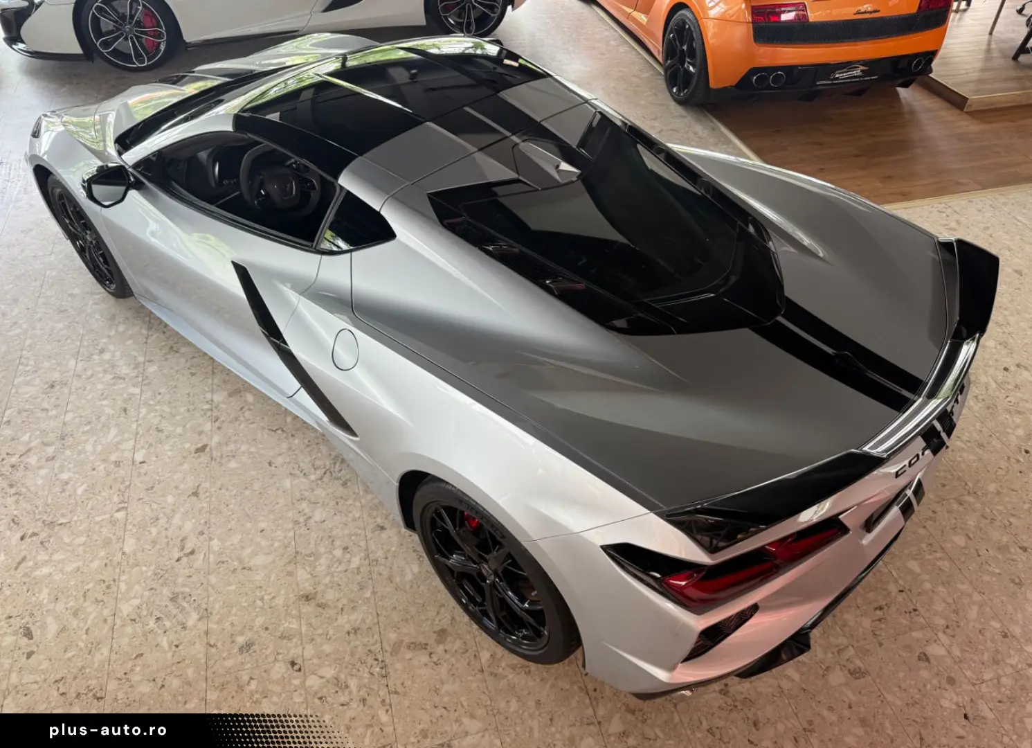 CORVETTE C8 Stingray Coupe Targa 3 LT  UNFALLFREI  17TKM