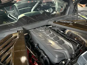 CORVETTE C8 Stingray Coupe Targa 3 LT  UNFALLFREI  17TKM