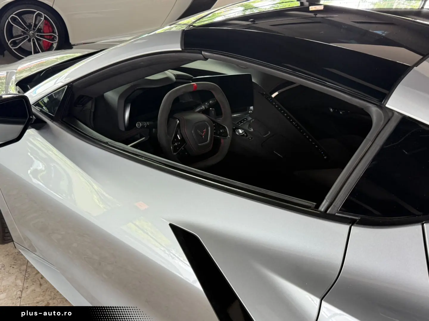 CORVETTE C8 Stingray Coupe Targa 3 LT  UNFALLFREI  17TKM