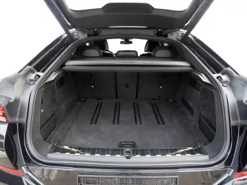 BMW X6 40d M-Sport Pro LUFT MASSAGE PANO-SKY AUX.HEAT