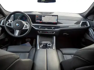 BMW X6 40d M-Sport Pro LUFT MASSAGE PANO-SKY AUX.HEAT