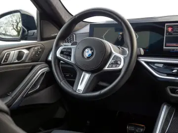 BMW X6 40d M-Sport Pro LUFT MASSAGE PANO-SKY AUX.HEAT