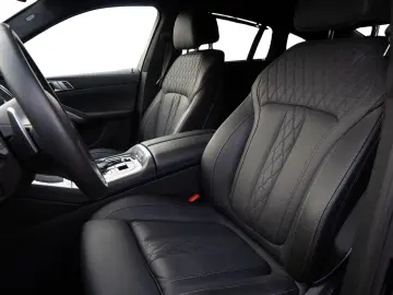 BMW X6 40d M-Sport Pro LUFT MASSAGE PANO-SKY AUX.HEAT