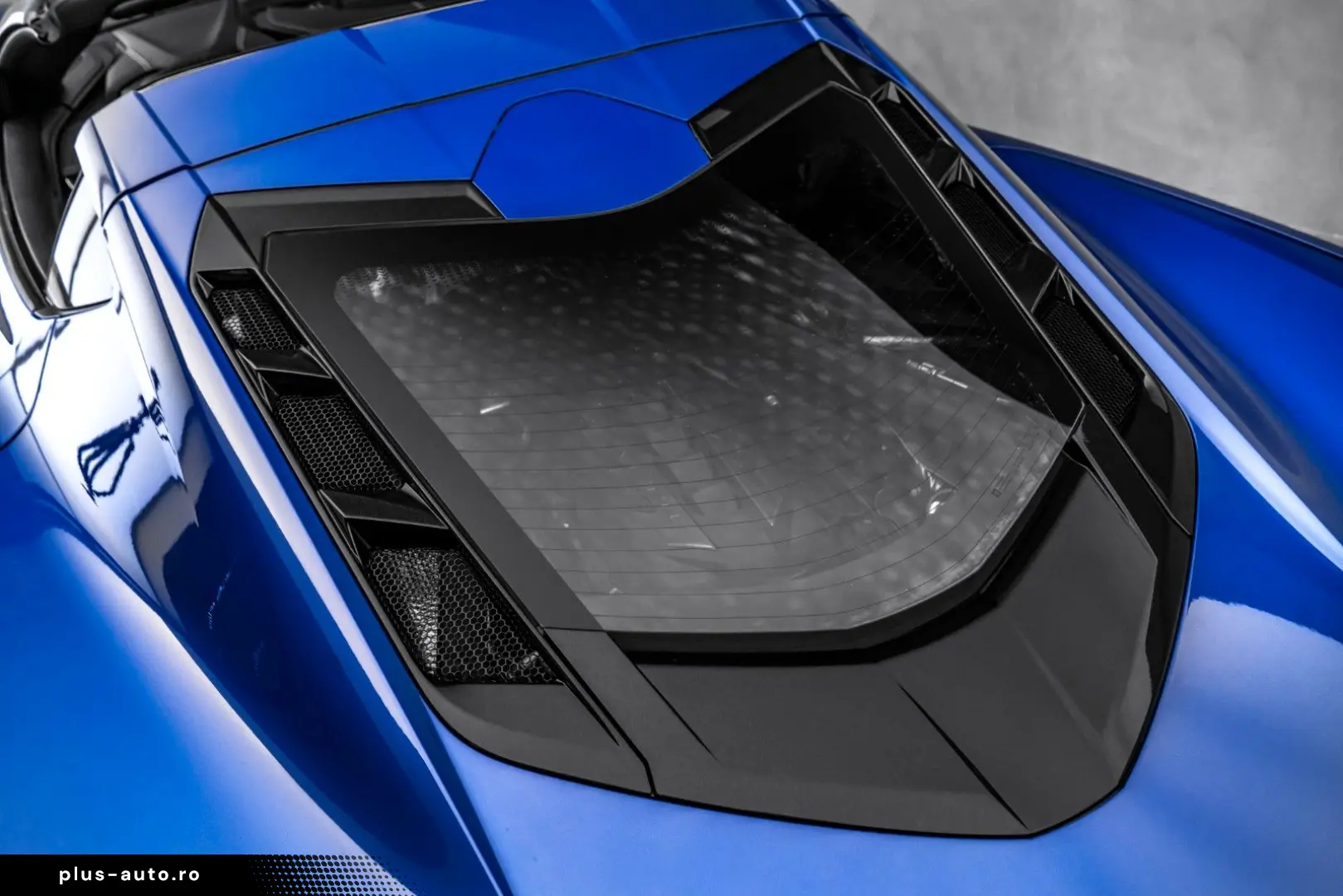 CORVETTE C8 Stingray BOSE