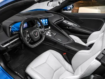 CORVETTE C8 Stingray BOSE