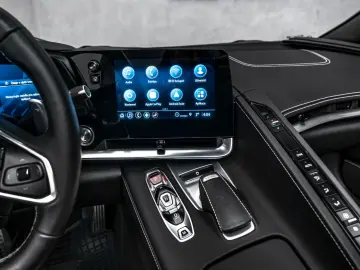CORVETTE C8 Stingray BOSE