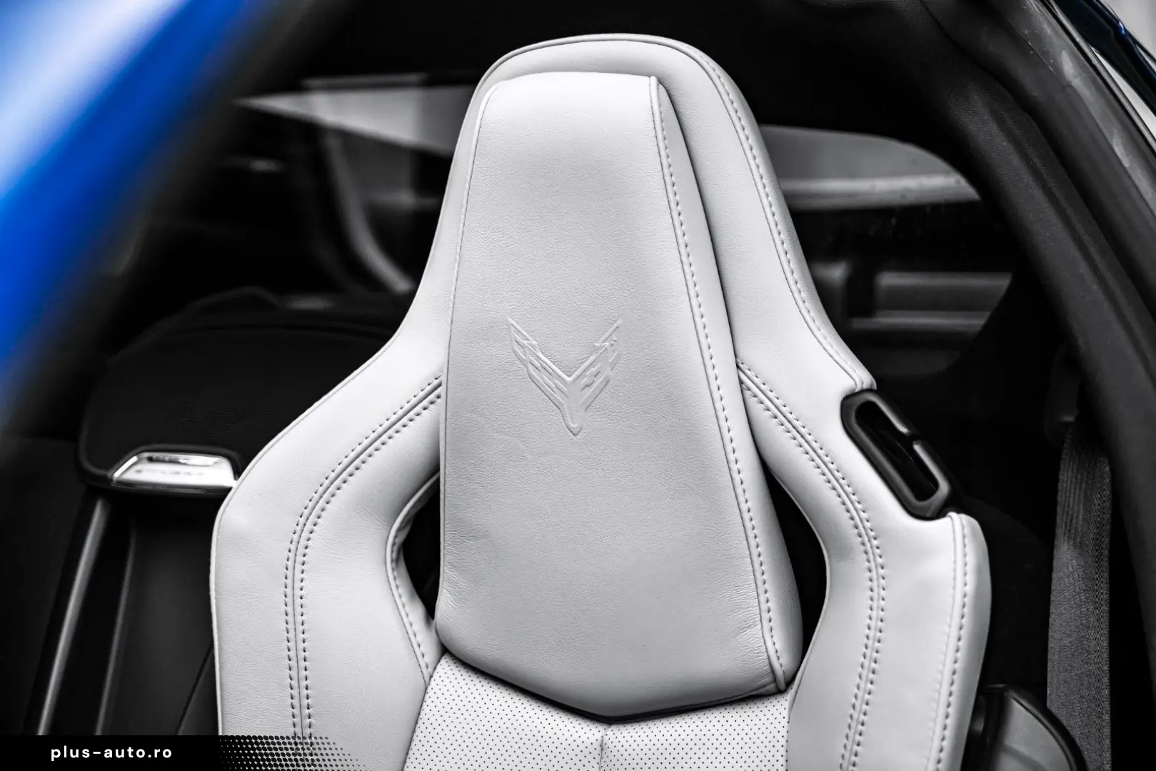 CORVETTE C8 Stingray BOSE