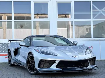 CORVETTE C8 Stingray Cabrio Bose Performance Exhaust