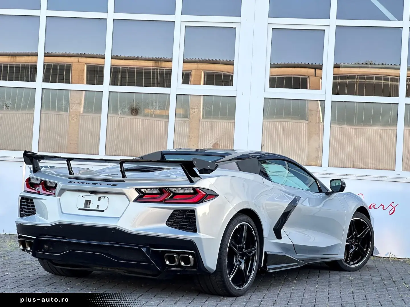 CORVETTE C8 Stingray Cabrio Bose Performance Exhaust