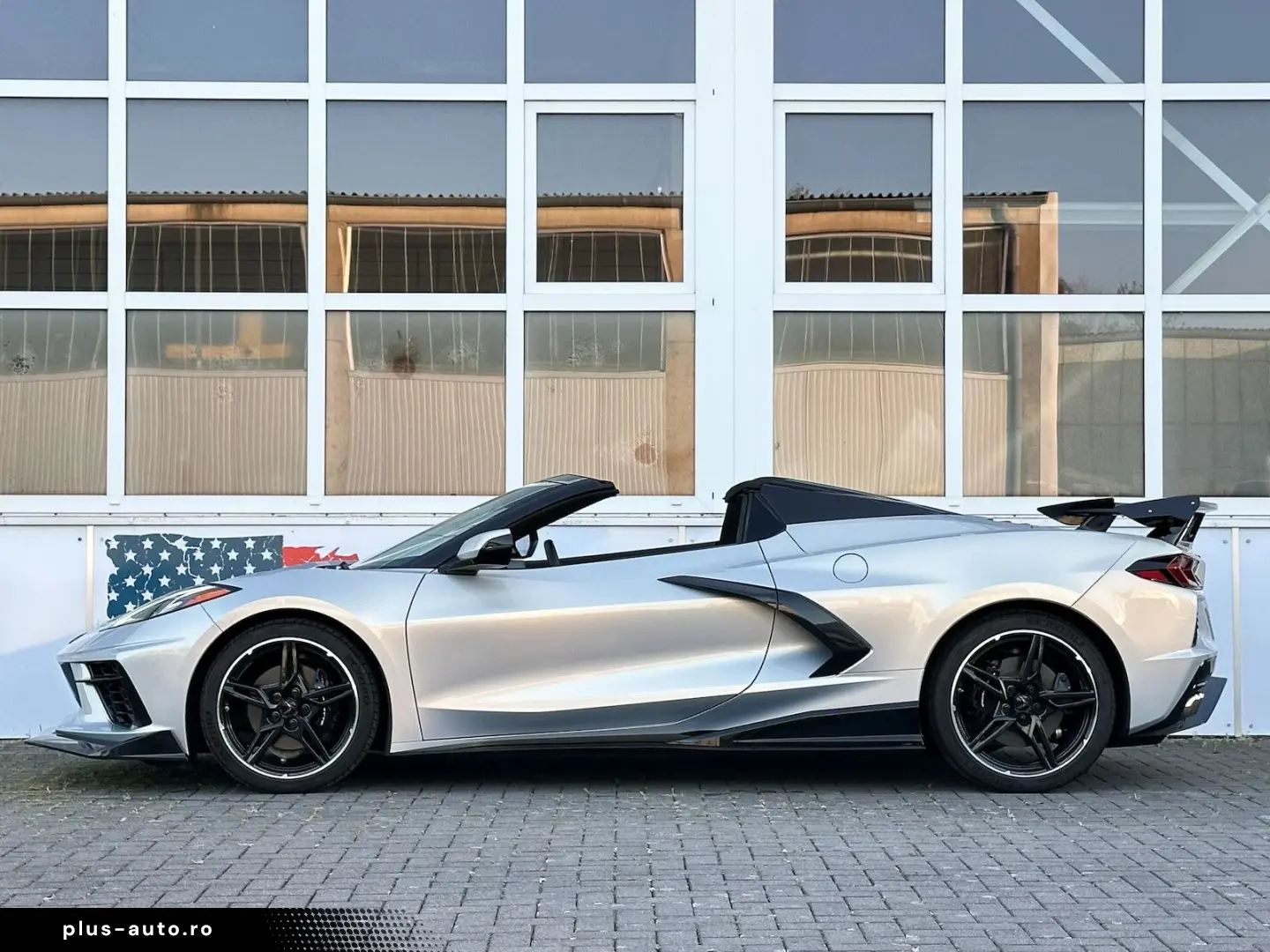 CORVETTE C8 Stingray Cabrio Bose Performance Exhaust