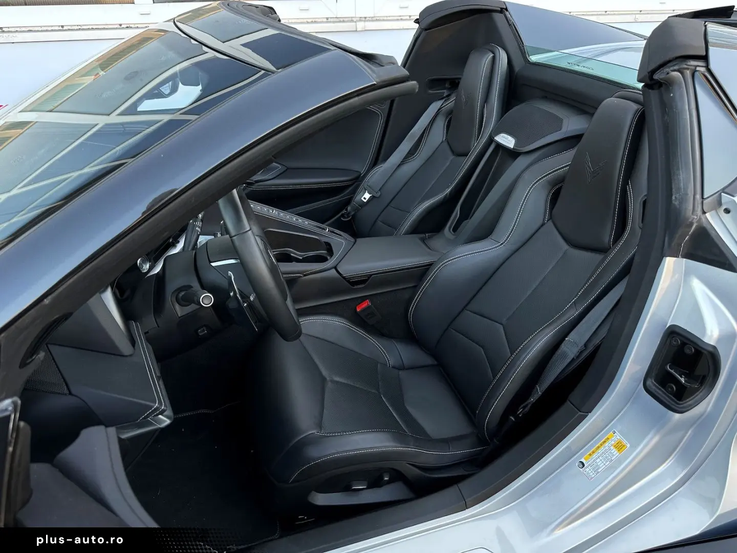 CORVETTE C8 Stingray Cabrio Bose Performance Exhaust