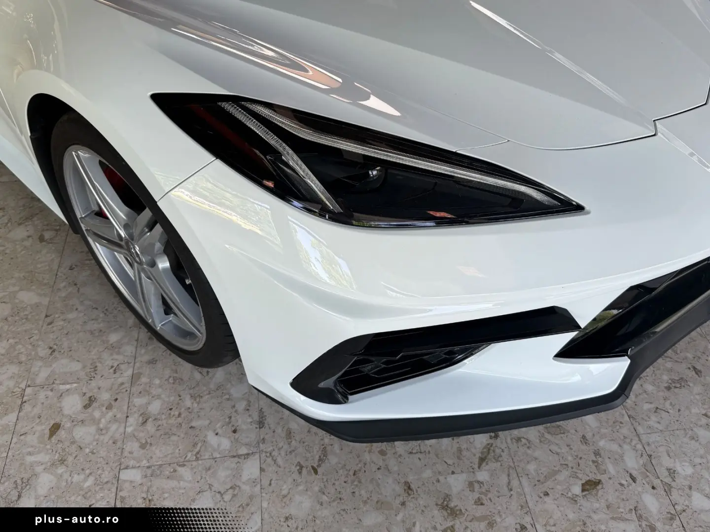 CORVETTE C8 6.2 V8 Stingray Cabrio  2LT  TOP ZUSTAND