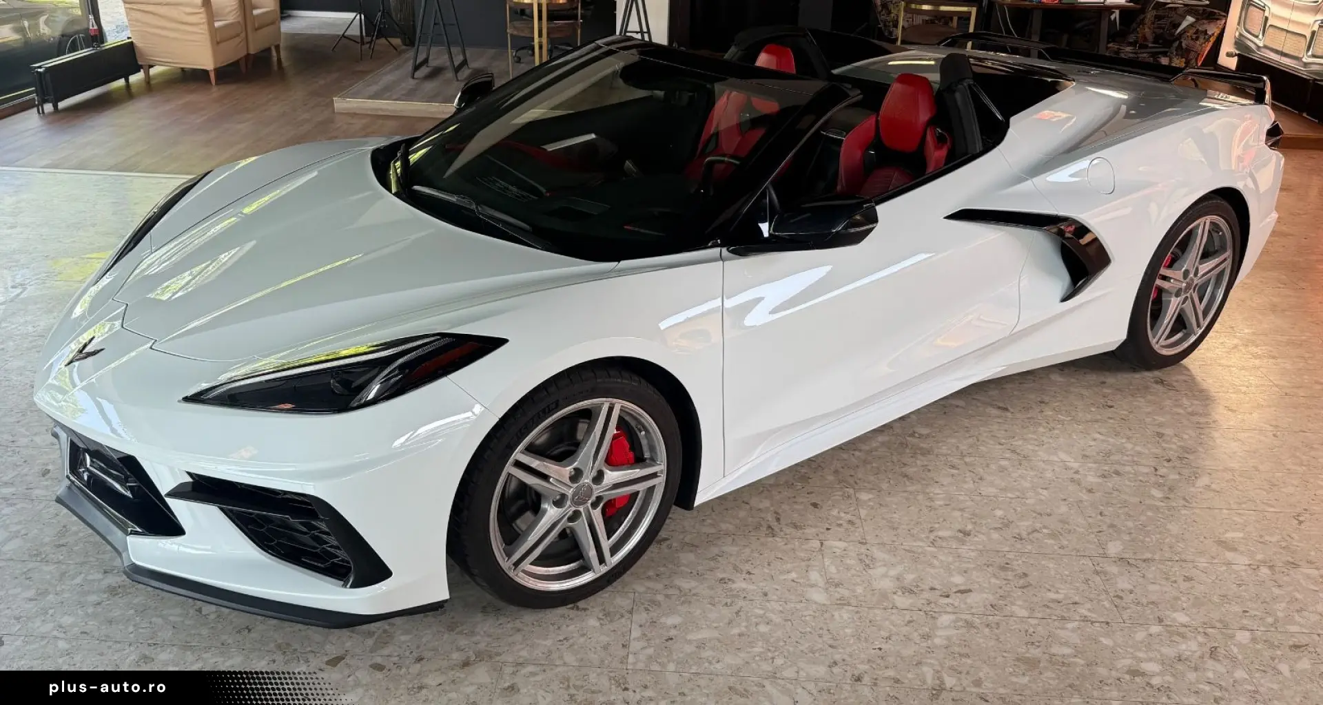 CORVETTE C8 6.2 V8 Stingray Cabrio  2LT  TOP ZUSTAND