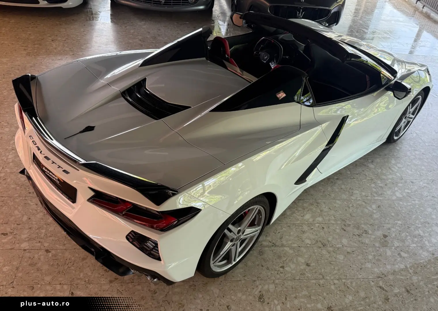 CORVETTE C8 6.2 V8 Stingray Cabrio  2LT  TOP ZUSTAND
