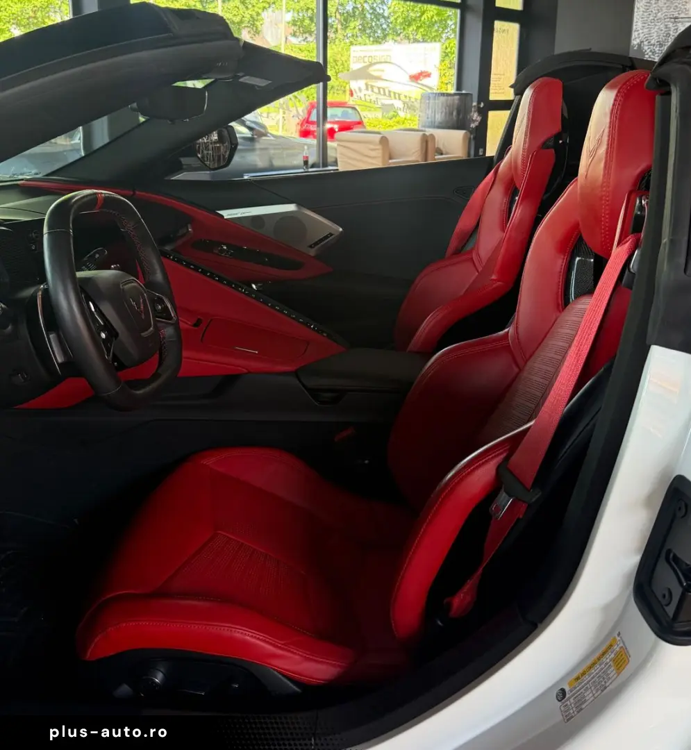 CORVETTE C8 6.2 V8 Stingray Cabrio  2LT  TOP ZUSTAND