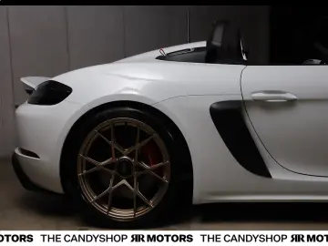 Porsche Cayman 718 Spyder