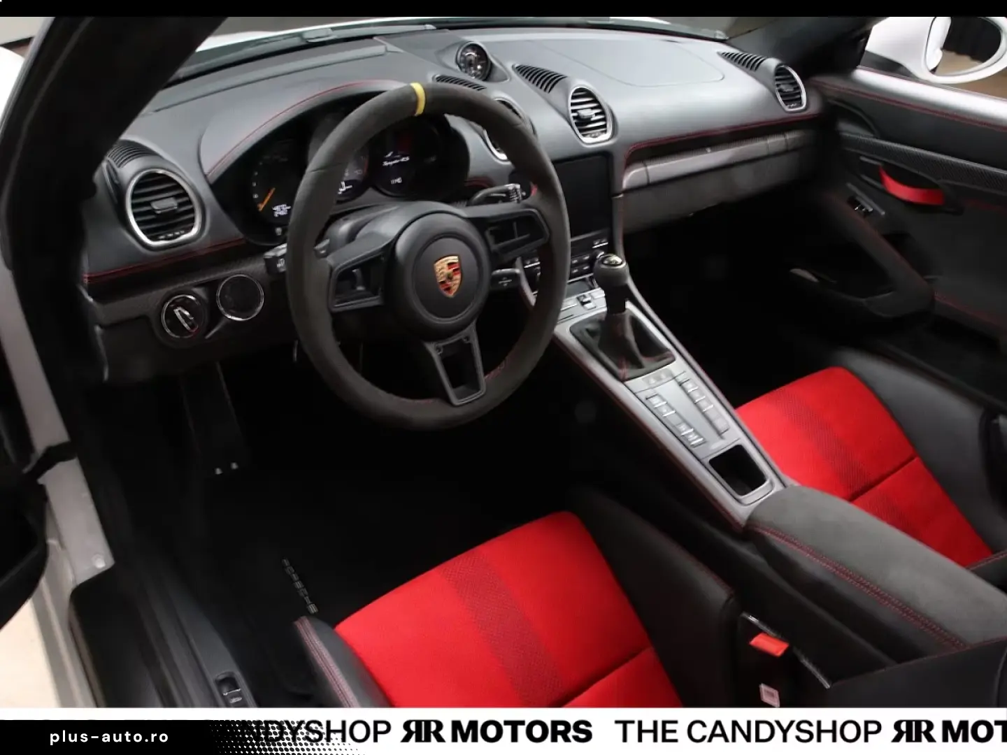 Porsche Cayman 718 Spyder