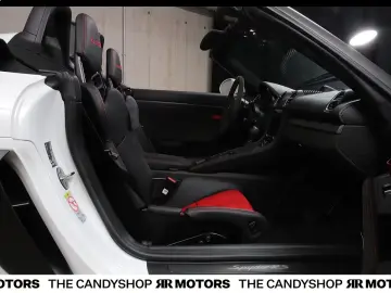 Porsche Cayman 718 Spyder