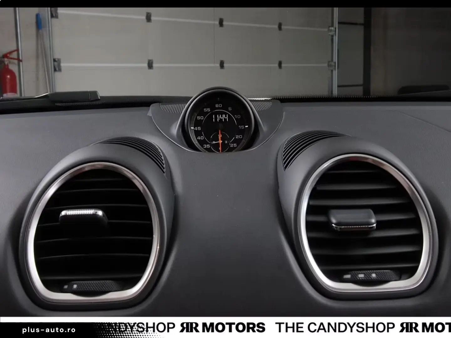 Porsche Cayman 718 Spyder
