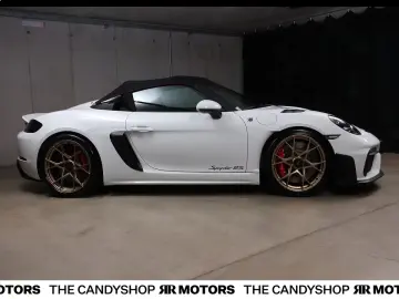 Porsche Cayman 718 Spyder