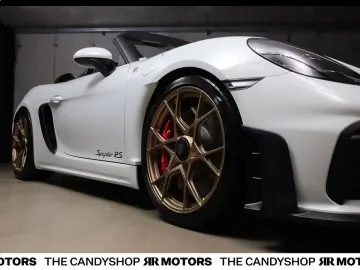 Porsche Cayman 718 Spyder