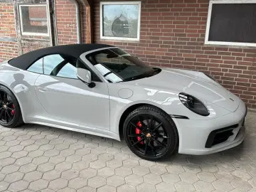 PORSCHE 911 Carrera 4S Cabrio LIFT APPROVED BURMESTER
