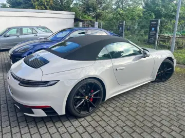 PORSCHE 911 Carrera 4S Cabrio LIFT APPROVED BURMESTER
