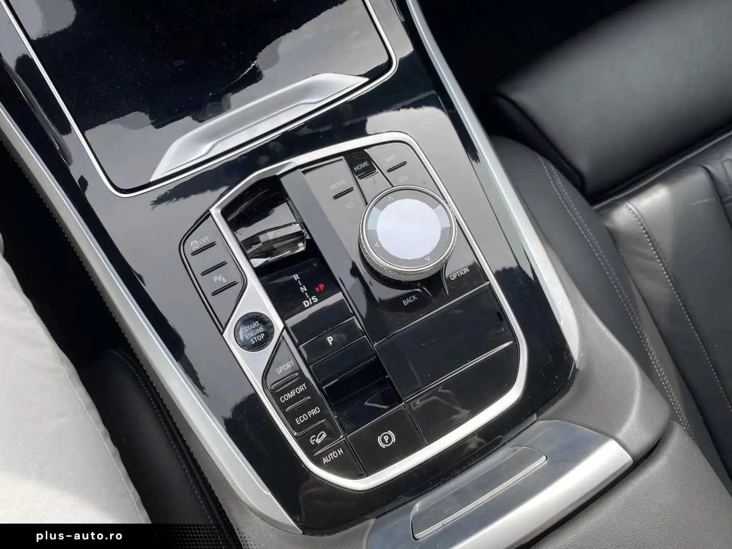 BMW X5 xDrive30d M Sport Pro StandHZG HUD Pano Leder