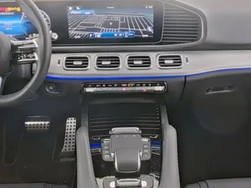 MERCEDES-BENZ GLE 350 de 4M AMG